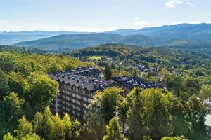 Przytulny Apartament z Balkonem w Szklarskiej Porębie by Noclegi Renters