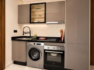 Bourgogne City View- One room with Private parking