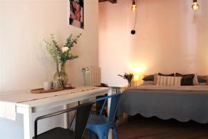 Rutis House - Monolocale con travi a vista vicino Malpensa e Milano Rho Fiera