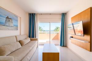 Sirenis Seaview Country Club