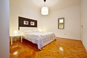 Three bedroom Apartment Lavander