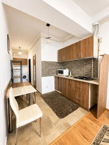 Studio simple for couple