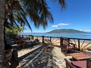 Ravoravo Beachfront Family lodge in Lokobe National Park-Nosy be, autentic Madagascar expiriance with europian confort