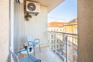 Very Central - Balcony - Sunny