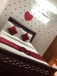 Karipur Rooms