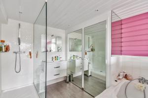 Maisons de vacances Villa les pieds dans l'eau 8 personnes : photos des chambres