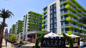 Alezzi Luxury Double Studio - Beach Pool & Spa Resort