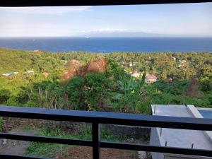 Yoga bale house 4