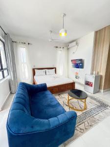 Cozy Studio with Pool & Rooftop Ocean Views Nyali 5th Avenue