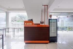 Hotel O near Pakuwon Mall formerly House Of Alfita