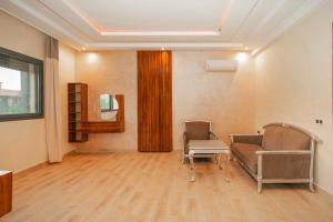 Spacious Family Villa in Central Targa with Large Private Pool
