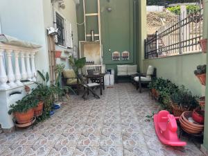 Elenas Guest House