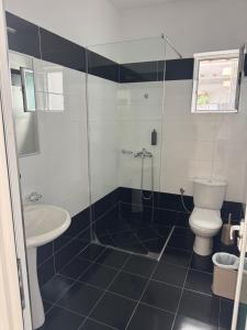 Hotel Sherifi