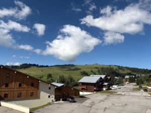 Appartement 2 pièces avec parking aux Saisies, 4 pers, balcon, équipements complets - FR-1-293-218