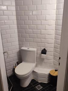Quiet Apartment in Pagkrati, Athens