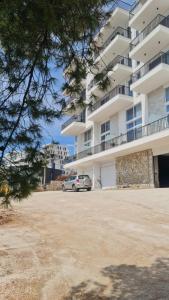 Brand new Premium Duplex