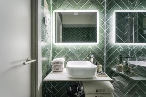 GuestReady - The Cats Studios