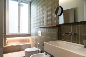 Youhosty - Reinach 8