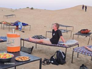 A True Desert Experience -Sleep Under the Stars