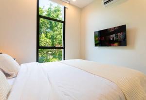 Sky Stays at Asuncion Brand New Luminous Apartament