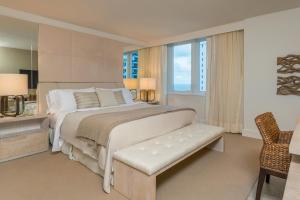 Oceanview Private Residence at 1 Hotel and Homes - 1110