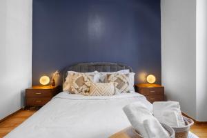 Majestic 4BR – Stay in the Heart of MTL
