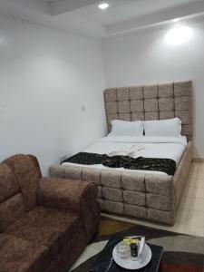 Ankara cozy studio in pivot nakuru