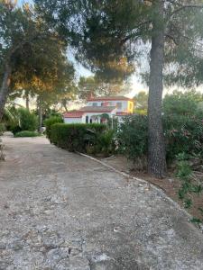 Chalet con piscina en Carmona