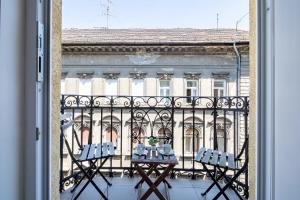 Central - Spacious - Balcony