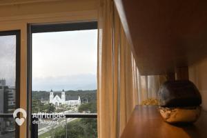 Apto moderno com vista pro lago JQ6040