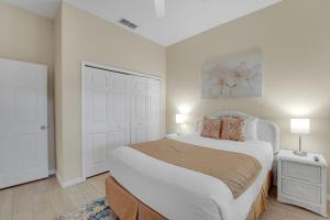 Newly Renovated Condo with stunning view of pond walking trail and tennis courts