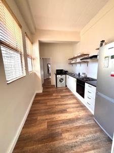 City Nest Modern City Apartment