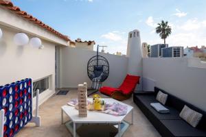 2 Jacuzis VILLA-Rooftop-AirHockey-GlamRoom-IGReady