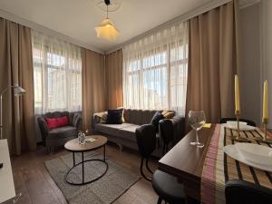 Unique 1BR w Hammam Near Şişhane Galata