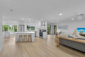 Recently Renovated Tigertail Beach Retreat