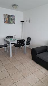 Schicke 2 Zimmer Wohnung ganz Zentral Und ruhig! Nähe Bahnhof!