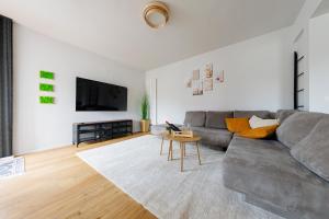 Cozy Urban Stay