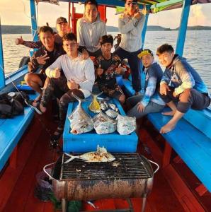 Koh Rong community tour boat