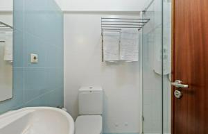 Spacious 3 Bedroom Apartment in Lisbon
