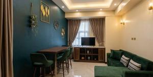 101 Newport boulevard west wing