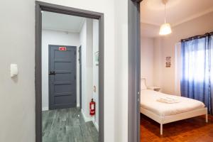 Caparica Urban Beach Retreat Near Beach and Park