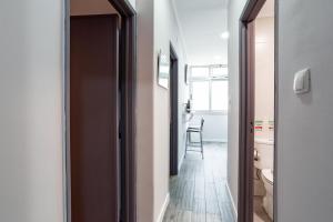Caparica Urban Beach Retreat Near Beach and Park