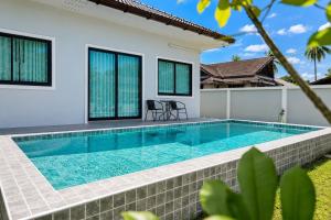 Sherlock Home Pool Villa Krabi
