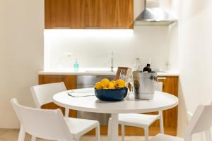 Old Court Luxury Suite Spa by Monholiday
