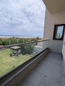 Beachfront 2 room appartement DRB1