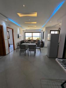 Beachfront 2 room appartement DRB1
