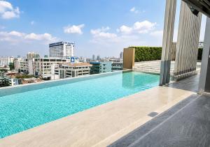 Central RCA 1BR Condo Near Thonglor