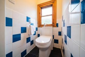 Spacious Victorian Townhouse Sleeping 11 in Nether Edge, Sheffield