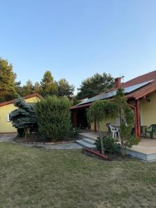 Zajęcza Zagroda - Cały dom na wyłączność nad jeziorem Lincjusz, 0,5ha sadu i lasu