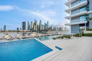 FIRST CLASS 1BR Beachfront Bliss Atlantis View